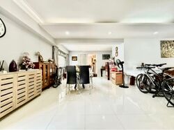Blk 135 Pasir Ris Street 11 (Pasir Ris), HDB Executive #553254511